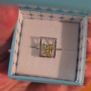 New With Box Ryze Sterling Silver Ring. Size 7.